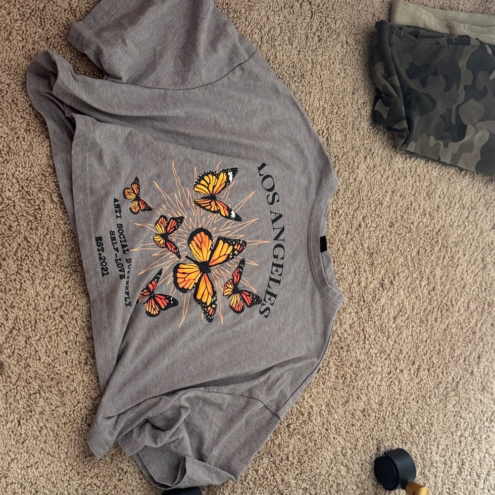 Gray Los Angeles Butterfly Graphic T-Shirt
